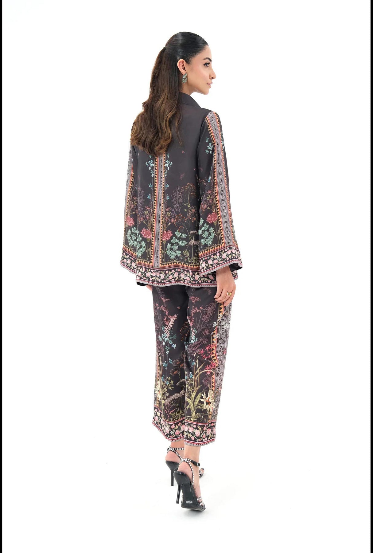 Inaya - Digital Printed 2 Pcs PREMIUM FABRIC | SUMMER FIT | STITCHED-1271