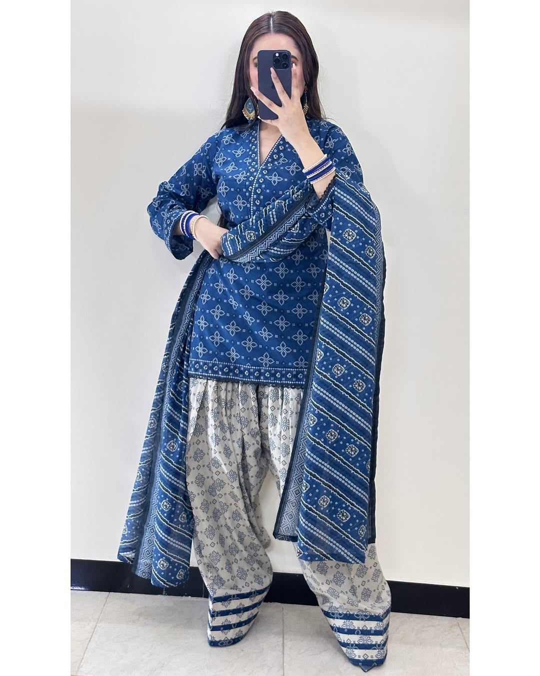 YOHO - Digital Printed 3 Pcs PREMIUM FABRIC | SUMMER FIT | STITCHED - 3215