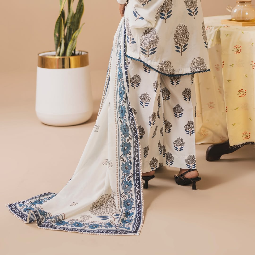 Pastel - Digital Printed 3 Pcs PREMIUM FABRIC | SUMMER FIT | STITCHED - 3211