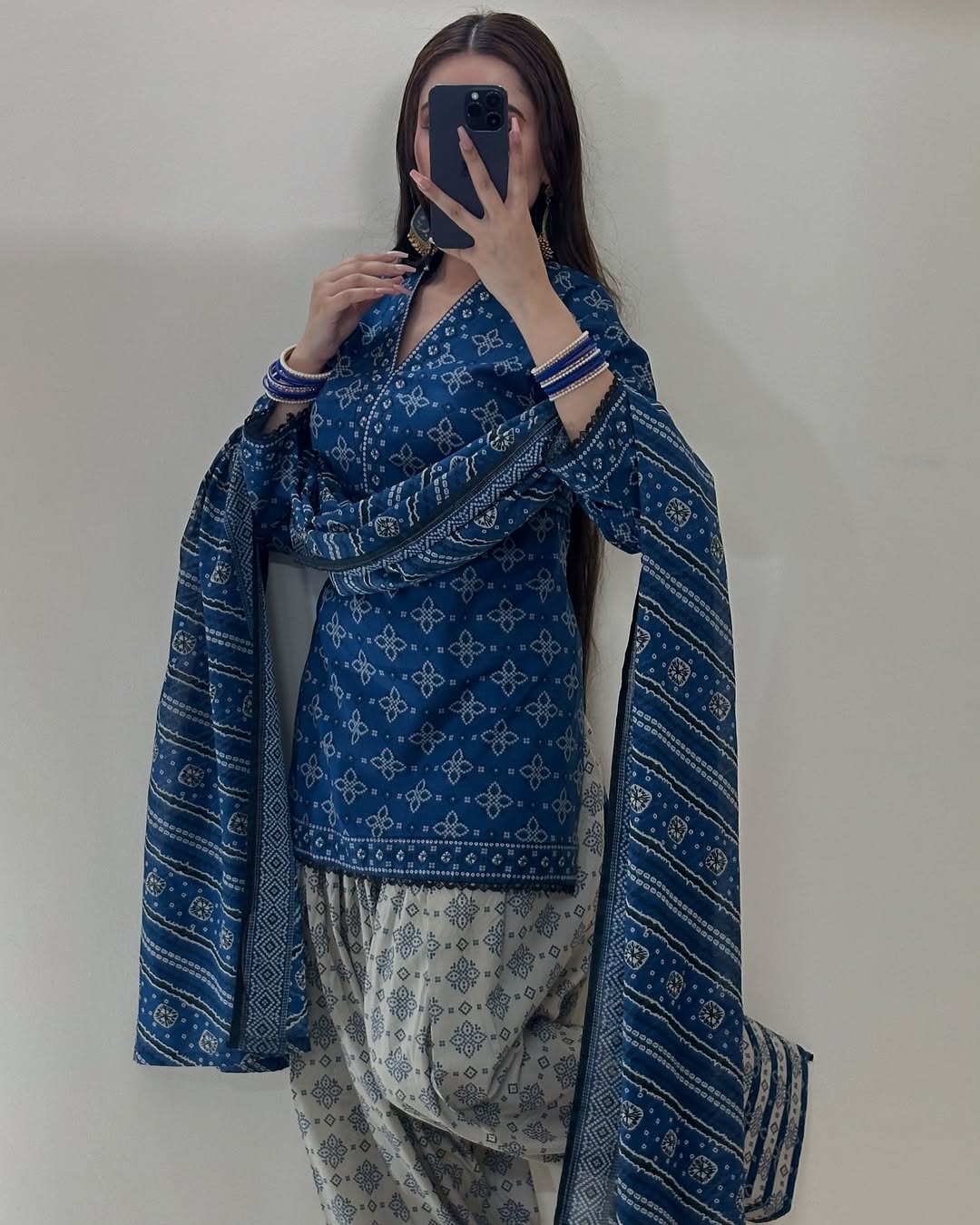YOHO - Digital Printed 3 Pcs PREMIUM FABRIC | SUMMER FIT | STITCHED - 3215