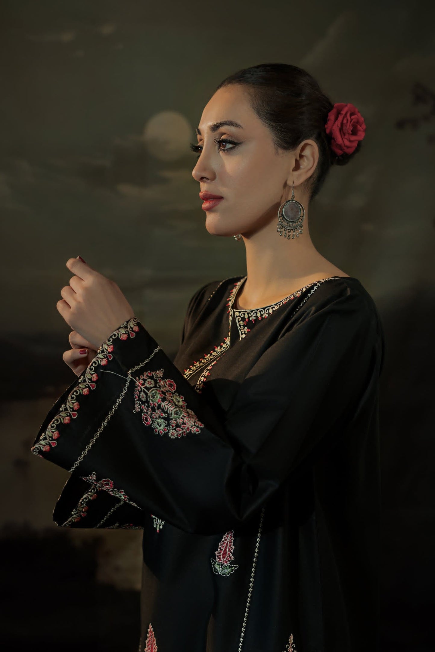 Black Iris Long Length (Embroidery 2 Pcs)