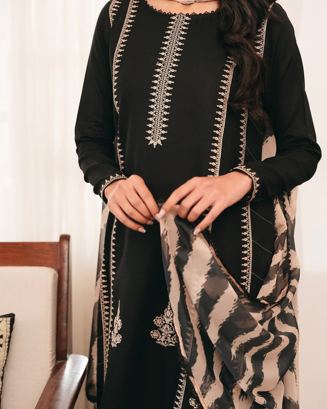 Wardha long Length (Embroidery 3 Pcs)
