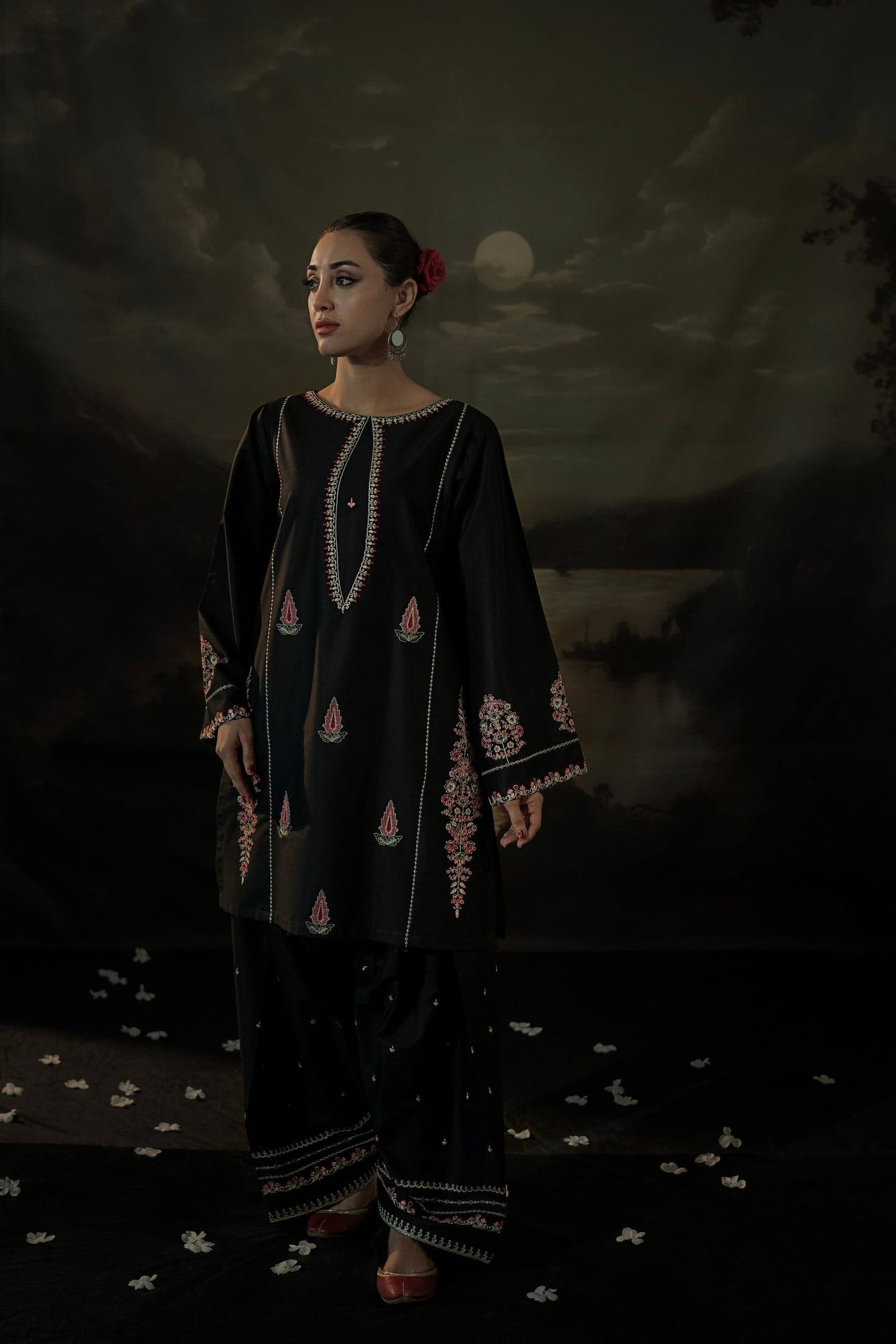 Black Iris Long Length (Embroidery 2 Pcs)