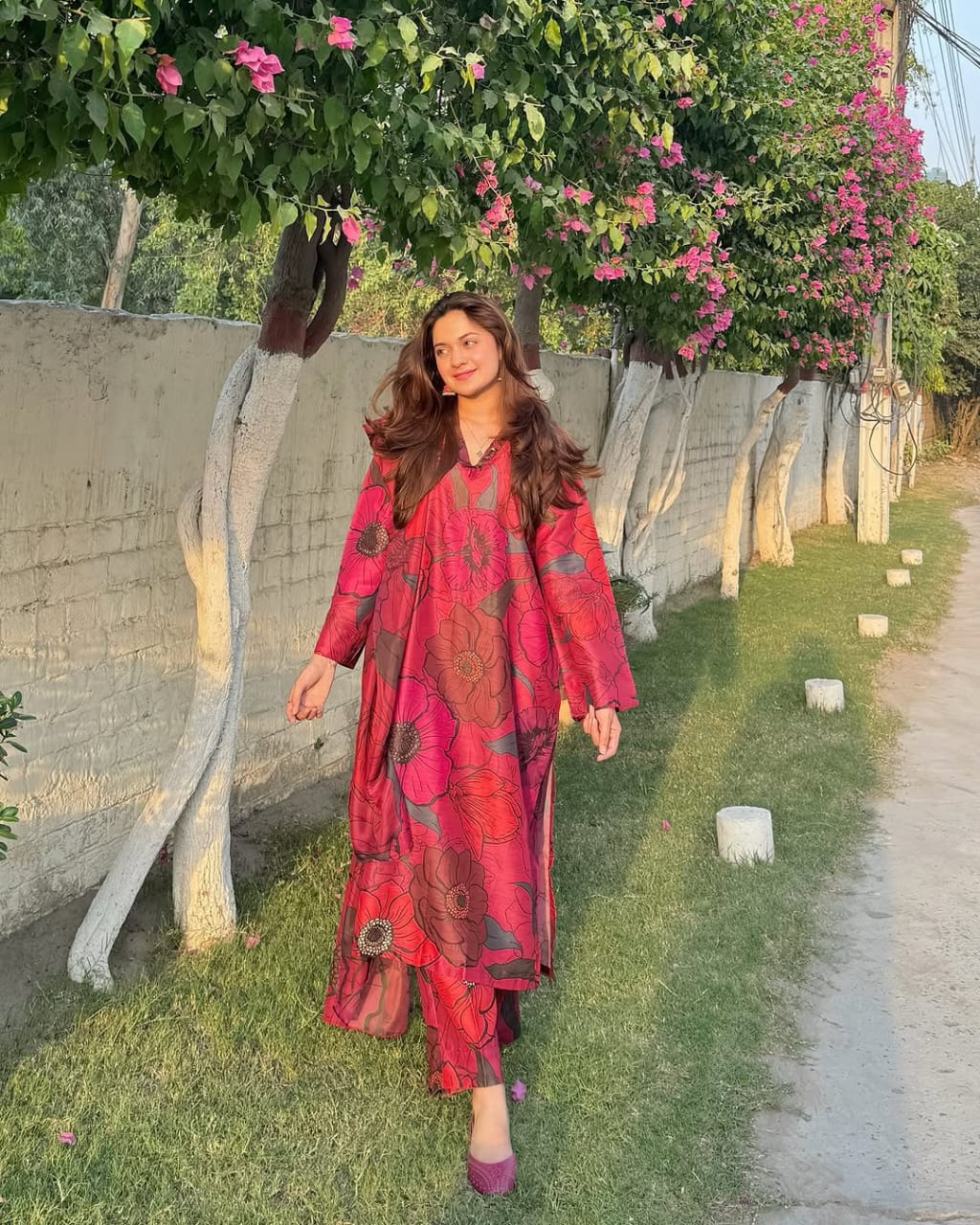 Vania - Digital Printed 3 Pcs PREMIUM FABRIC | SUMMER FIT | STITCHED - 3215