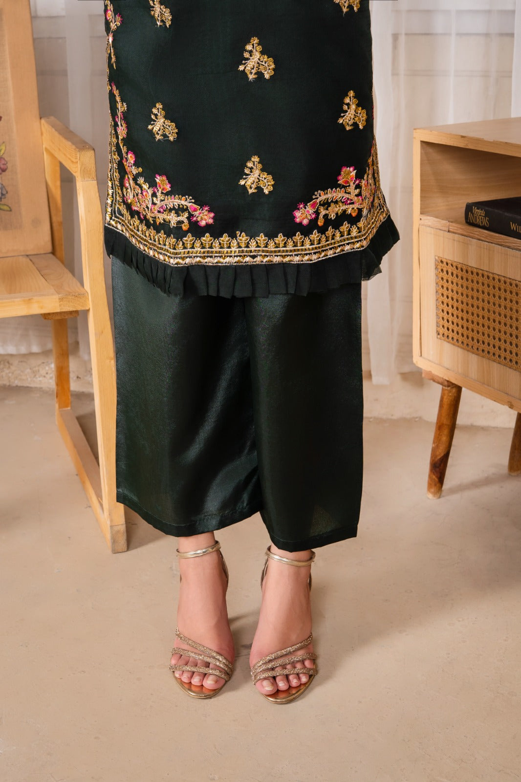 Mehrou (Organza Embroided 3 PCs) Digital Printed | SUMMER FIT | PREMIUM STITCHED | PREMIUM FABRIC |