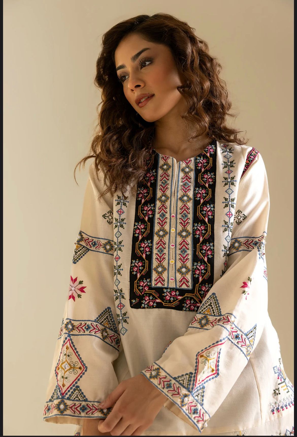 Shopia | Digital Printed | PREMIUM STITCHED | PREMIUM FABRIC
