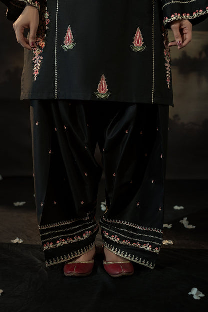 Black Iris Long Length (Embroidery 2 Pcs)