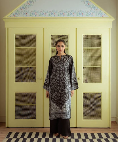 Komal Black Long Length (Digital 2 Pcs)
