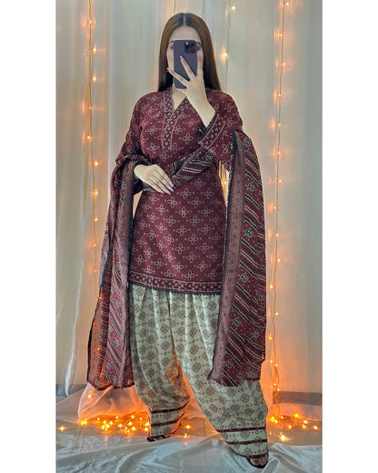 Tangy - Digital Printed 3 Pcs PREMIUM FABRIC | SUMMER FIT | STITCHED - 3216